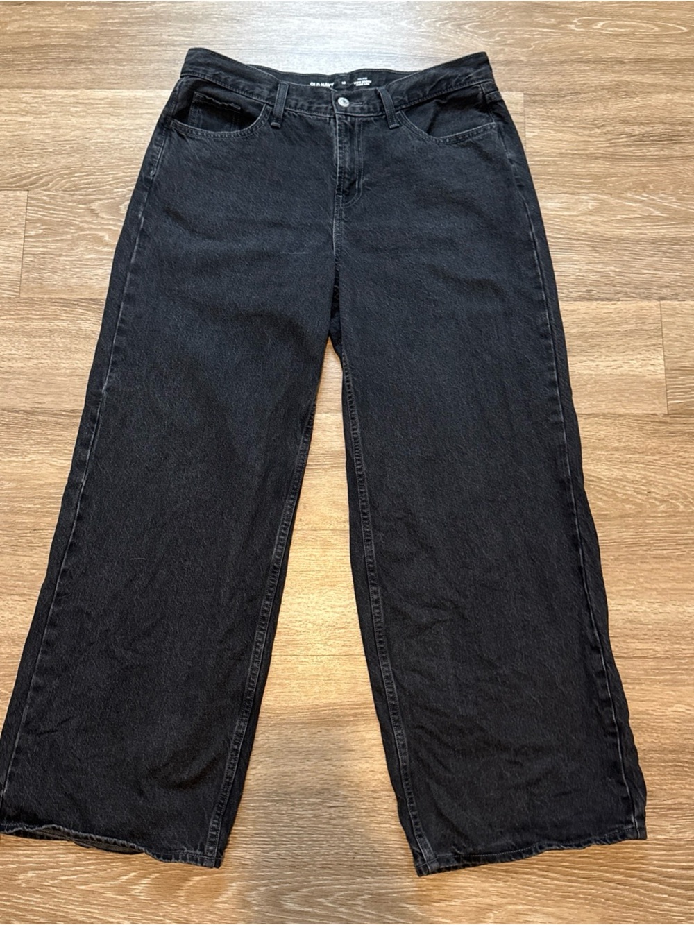 Old Navy Jeans Women’s size 10 Black Wow Baggy Wide Leg Mid-rise.